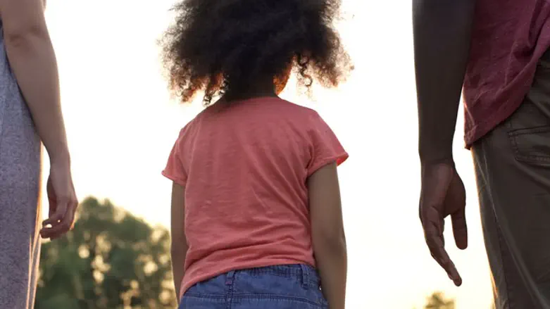 אימוץ. אילוסטרציה