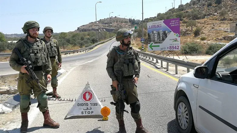 סריקות לאיתור המחבלים