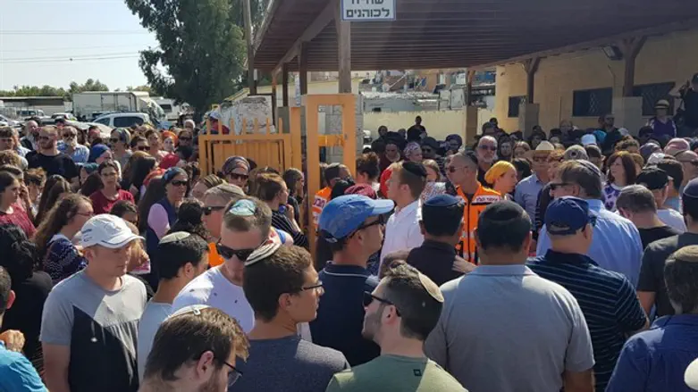 Похороны Рины Шенрав