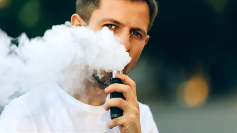 Electronic cigarette