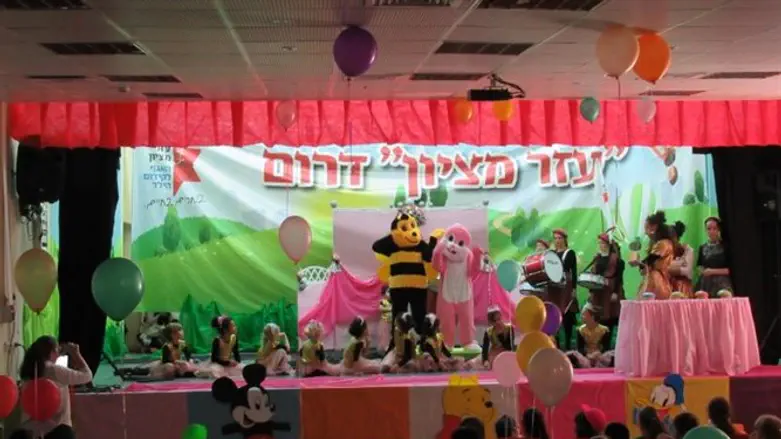 הילדים בקייטנה