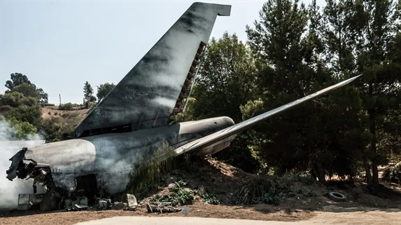 Plane crash (illustrative)