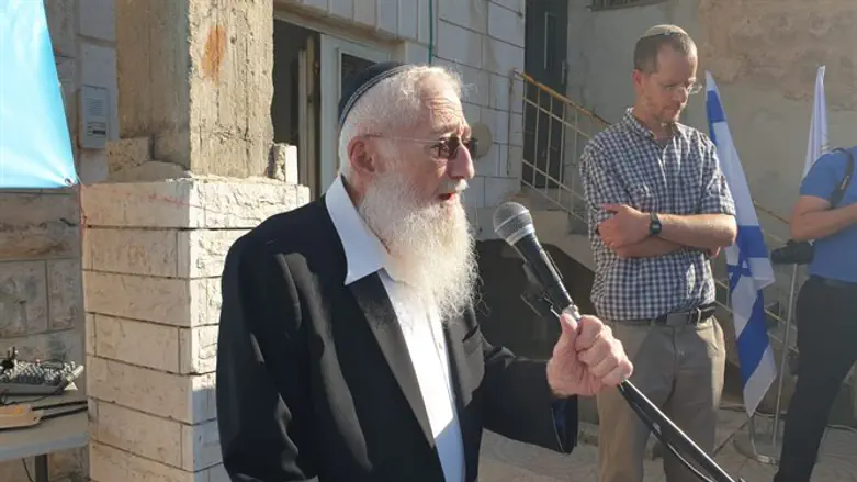 הרב ולדמן בבית המכפלה