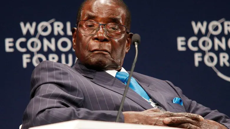 רוברט מוגאבה