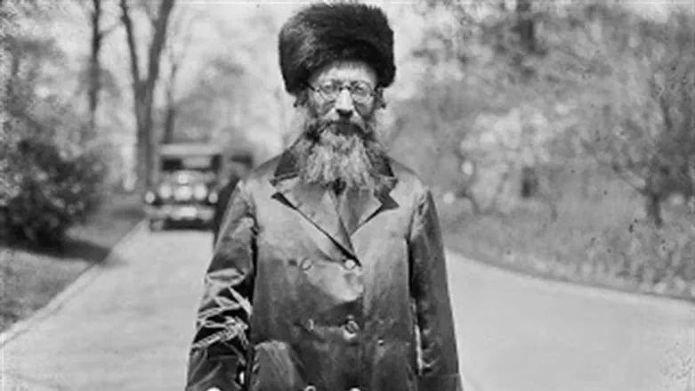 Rav Kook in the USA