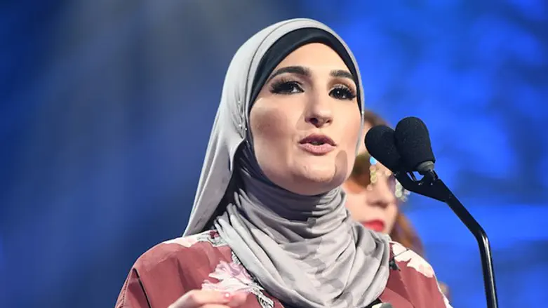 Linda Sarsour at BET's Social Awards