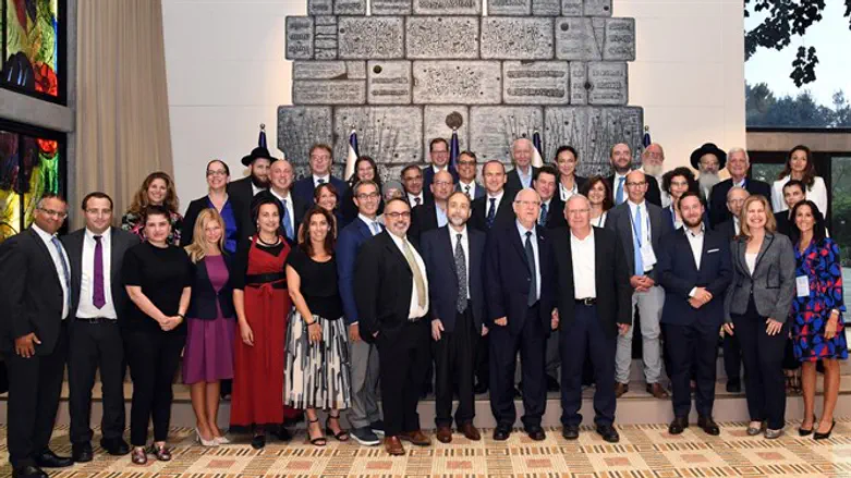 השקת המגילה בבית הנשיא