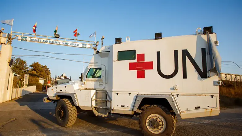 UN vehicle