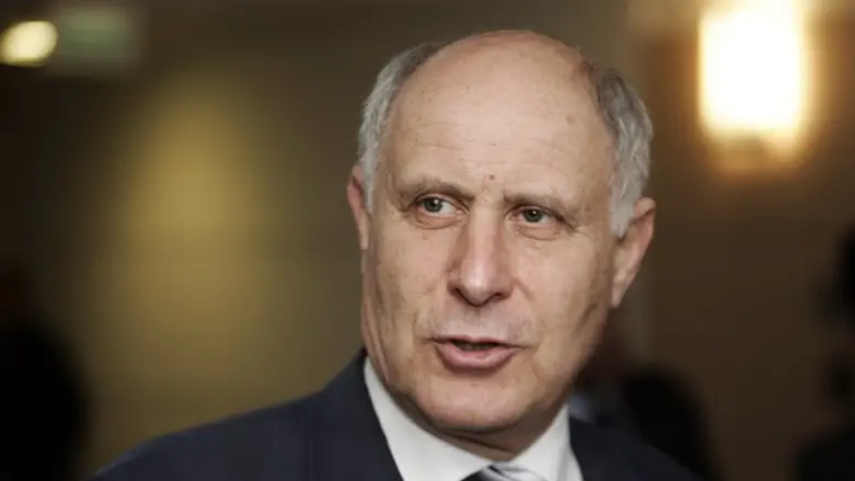 Michael Eitan