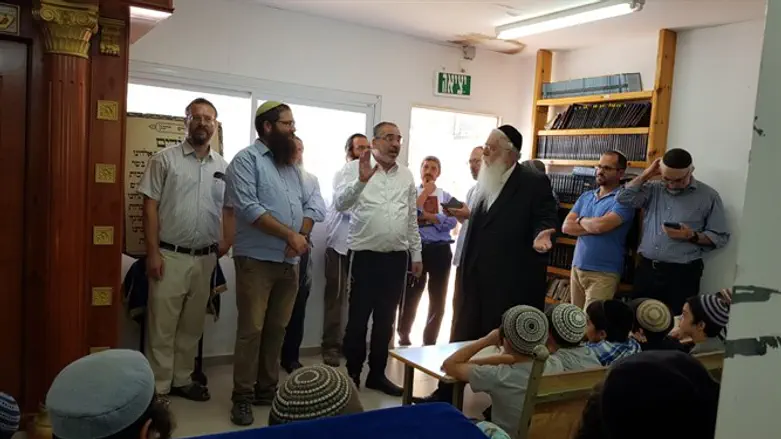 פרוש בבית אל