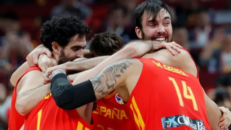 שחקני ספרד חוגגים היום