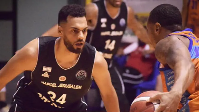 ירושלים מול ססארי הערב