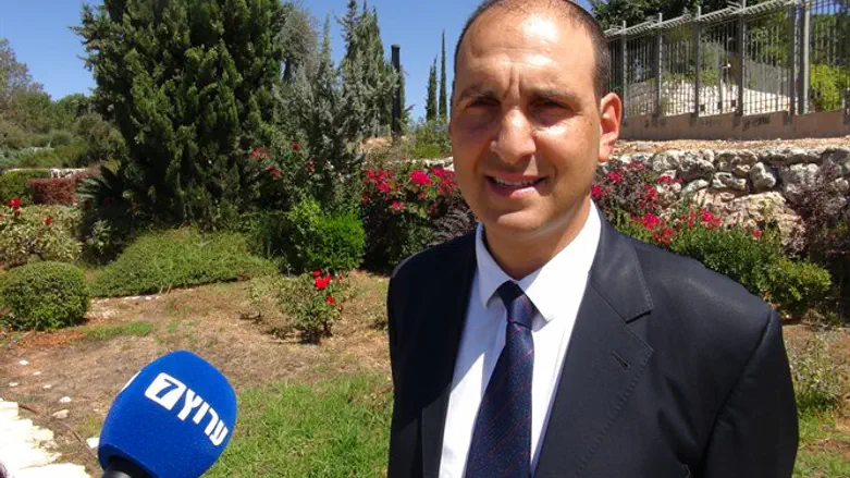 Attorney Dr. Harel Arnon