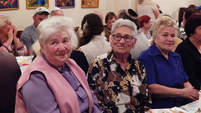 Elderly Jews attending a dinner at Hesed Triaspol, Transnistria,