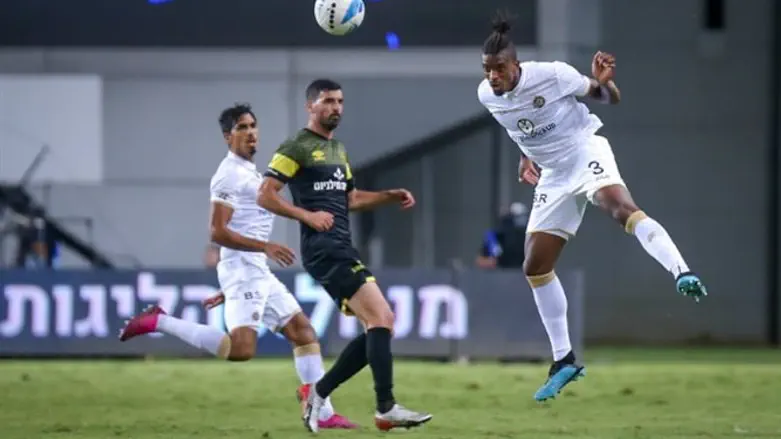 מכבי הערב מול בית"ר