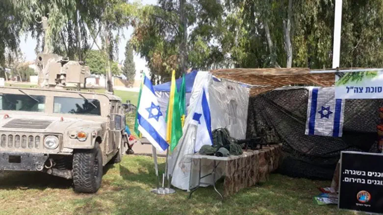 פסטיבל 'סוכה למחשבה'