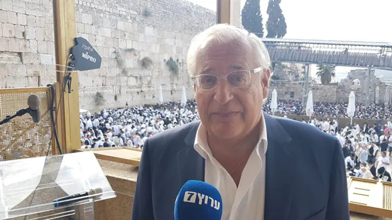 Дэвид Фридман на церемонии Биркат Коэним