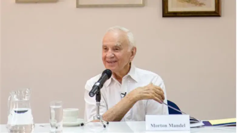 Morton Mandel