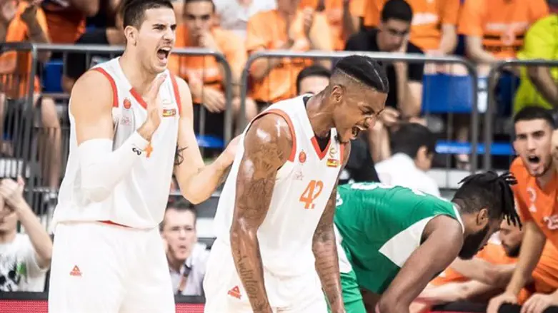 שחקני ראשל"צ הערב מול חיפה