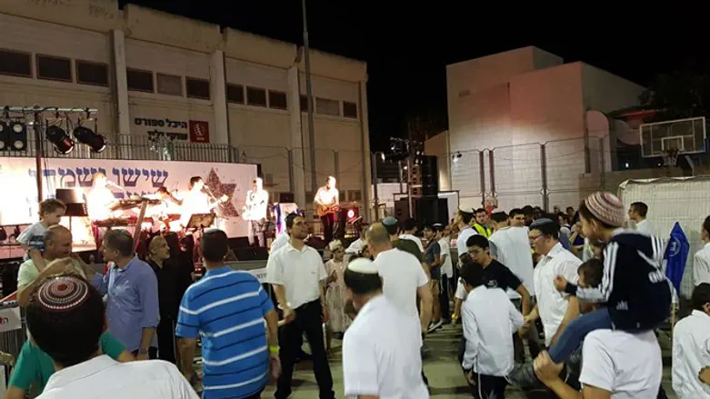 למצולמים אין קשר לידיעה