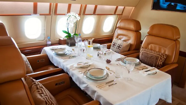 מטוס יוקרתי