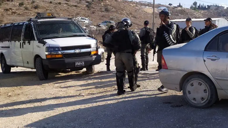 Силовики приехали в Ицхар