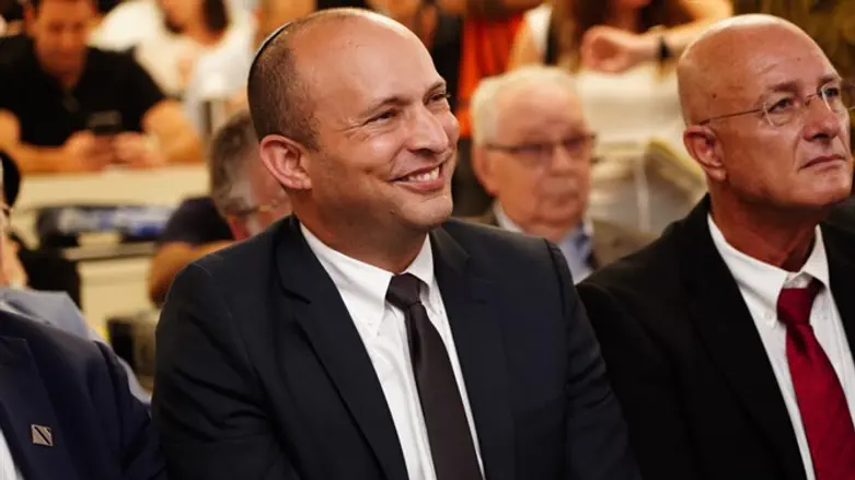 Нафтали Беннет