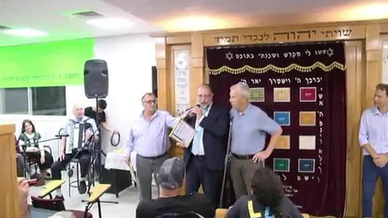 Inaugurating the synagogue in Kibbutz Megiddo
