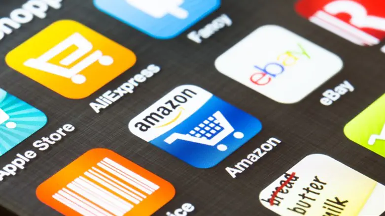 קניות באינטרנט.  