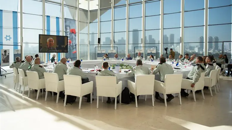 פורום מטכ''ל במרכז רבין