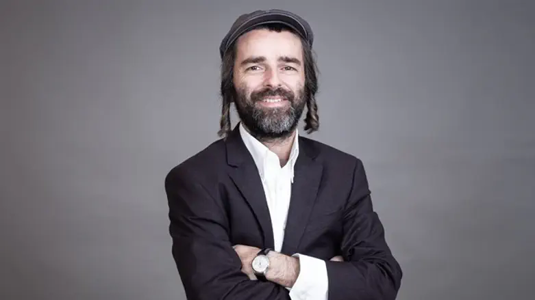 מאקס בלובנד
