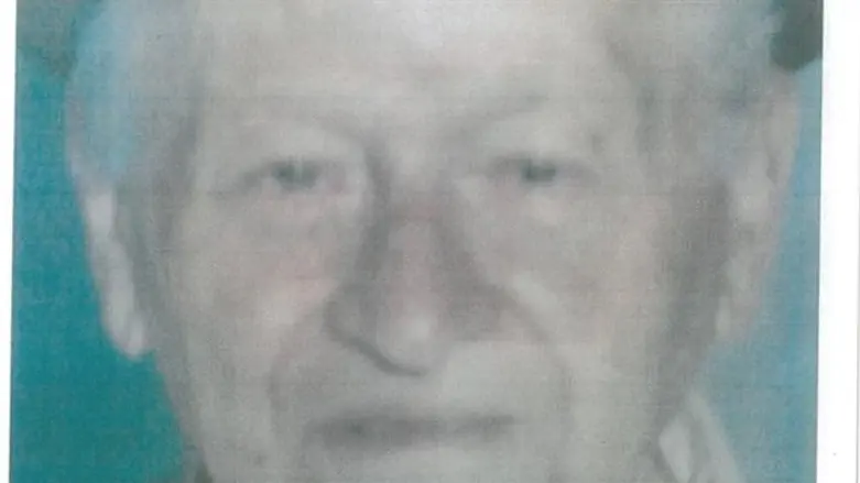 האספן אומנות פרל אליעזר לאון