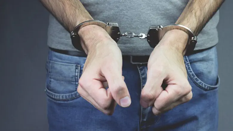 Заключенный. Иллюстрация