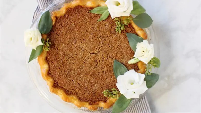 Oats and Honey Granola Pie