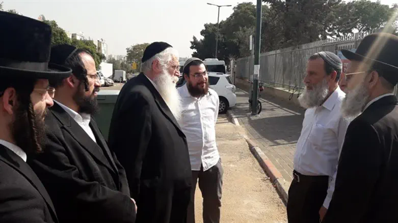 מפגש בבת ים