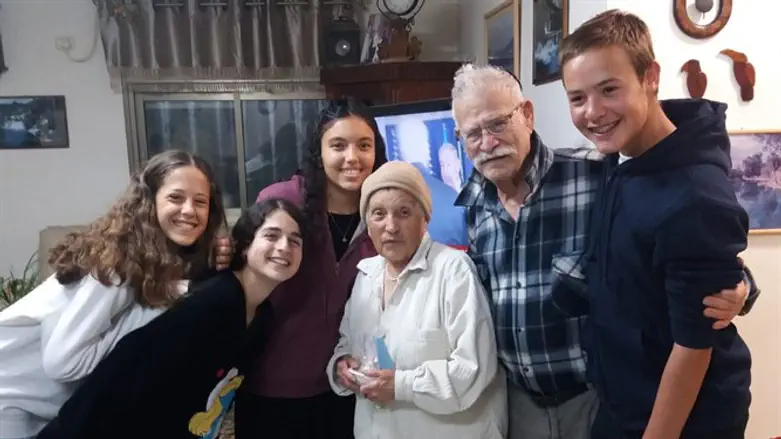 לוקחים אחריות. נוער סעד 