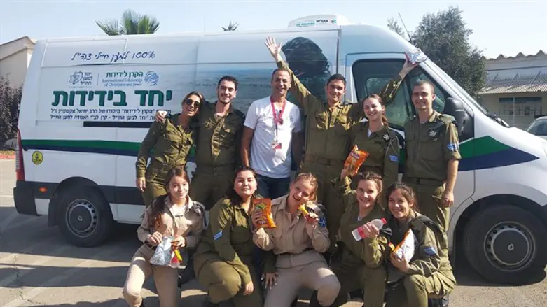 הכל למען החיילים