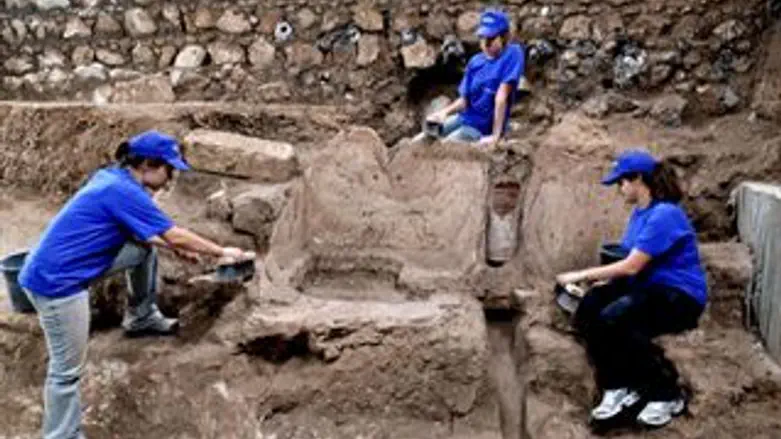 בריכת רחצה בת 1800 שנה