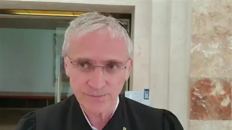 עו"ד ויסולי