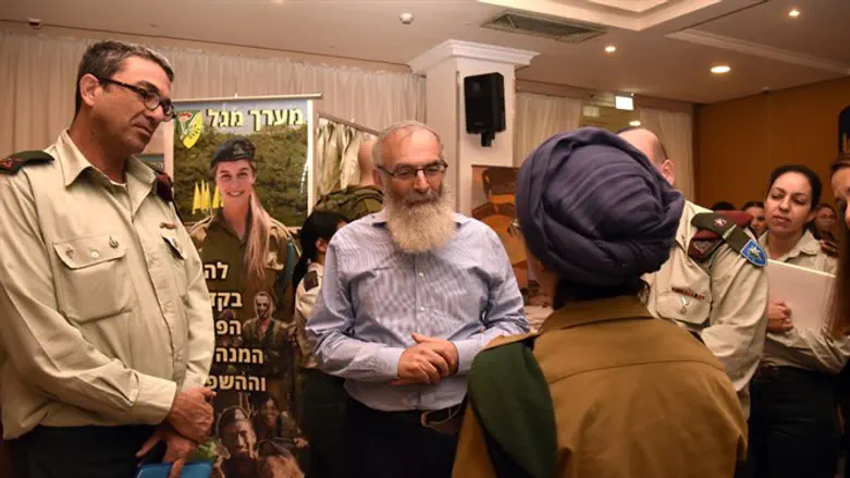 הרב סתיו בכנס ''הבת הדתייה''