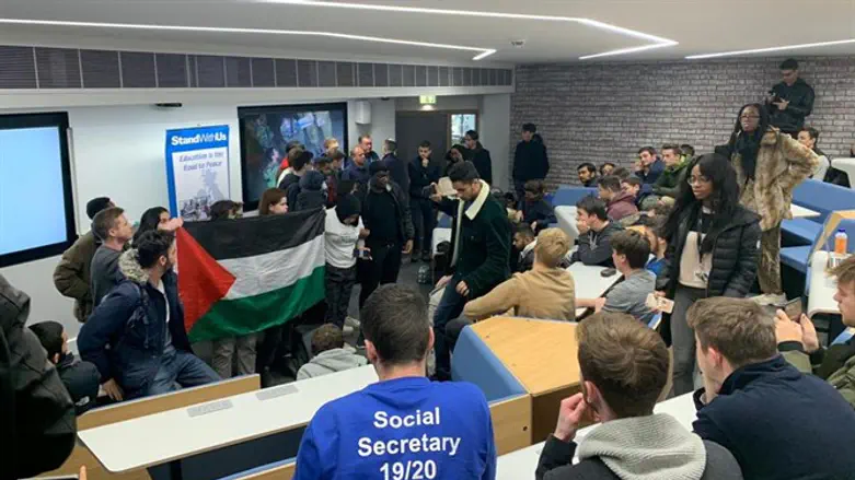 Пропалестинская акция в Уорикском университете