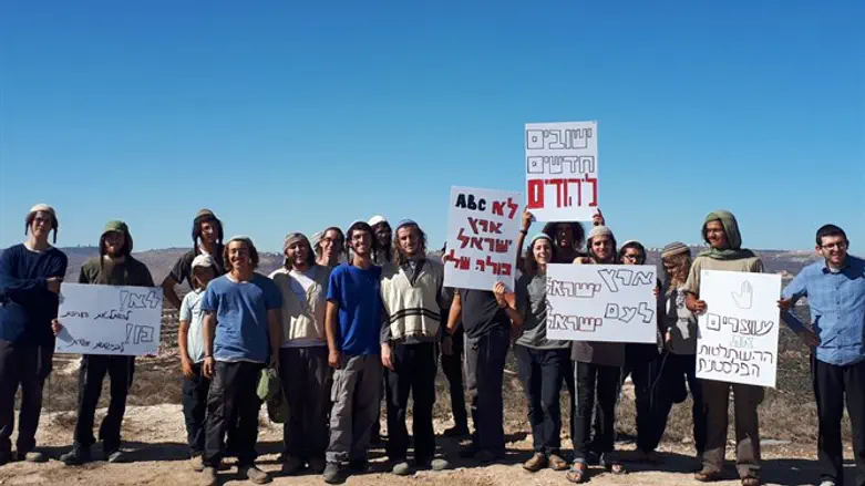 המחאה בגוש שילה