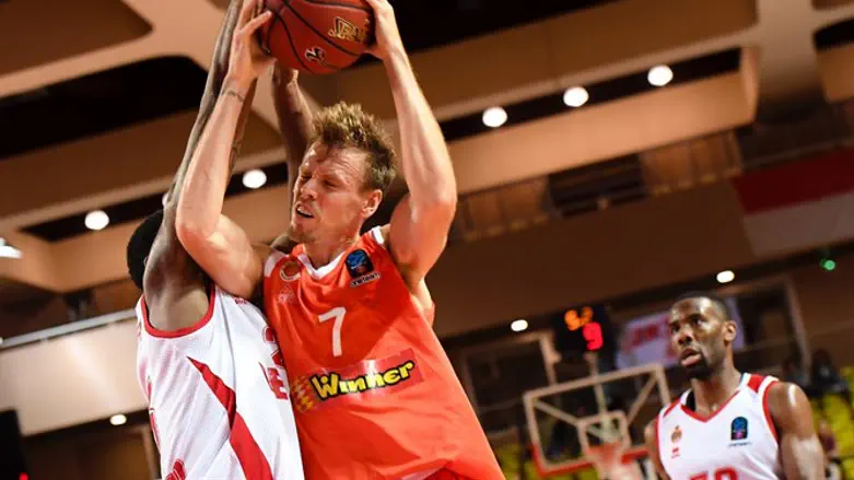 סווינג. איבוד כדור שהכריע את המשחק