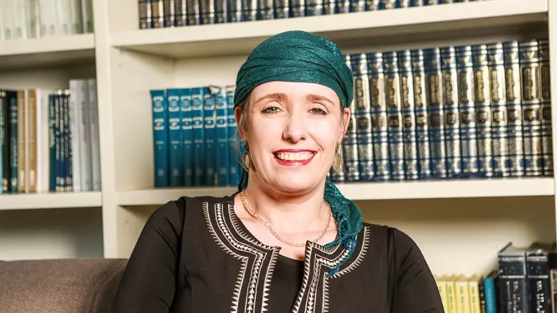 הרבנית ד"ר לאה ויזל