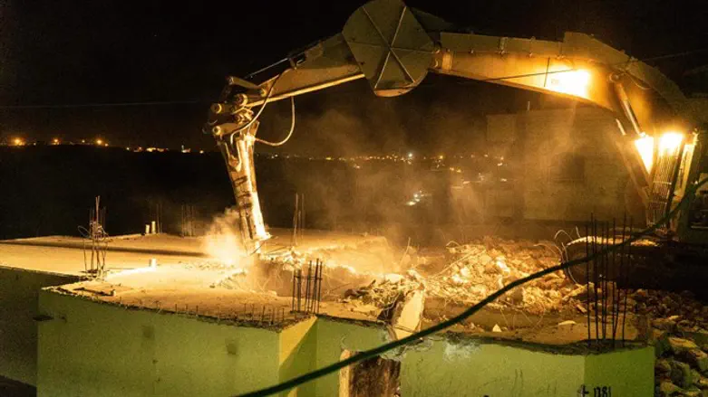 הריסת בתי המחבלים שרצחו את דביר שורק הי"ד