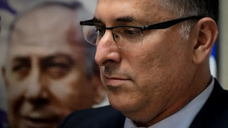 Гидеон Саар