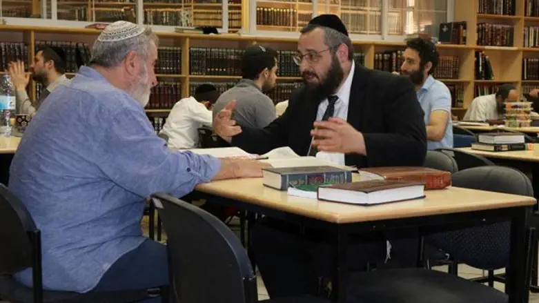 Shapell’s/Yeshiva Darche Noam