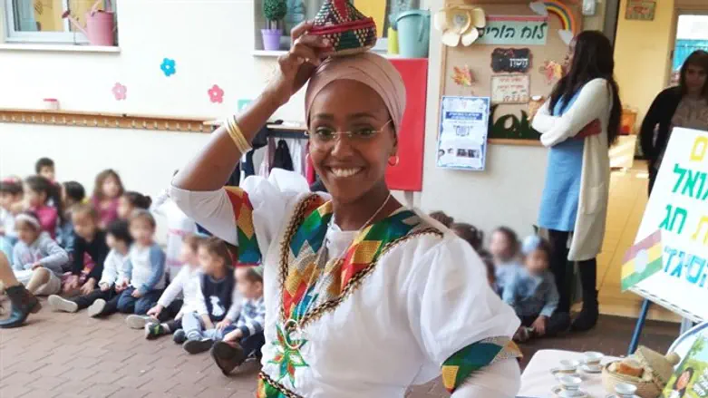 שרה אדנני בגן הילדים