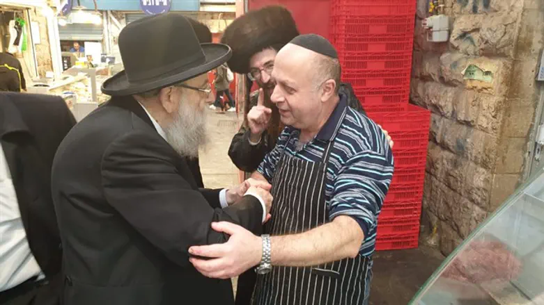 הרב שטרן בשוק