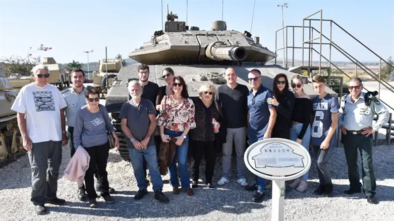 מחברים קצוות